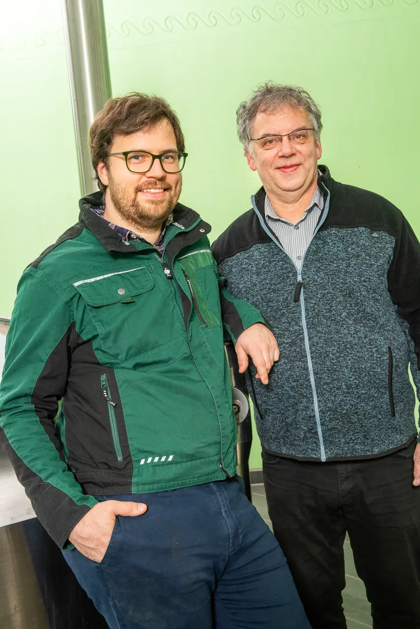 Lorenz (links) und Oskar (rechts) Döllinger, Geschäftsführer der Traditionsbrauerei Schleicher