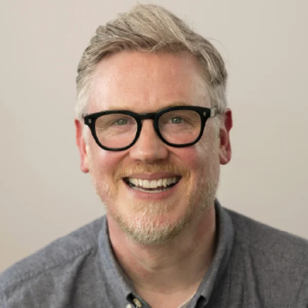 Portrait von Matthias Kopp, Growth Manager bei der DriveCon GmbH und Mitverantwortlicher für Sales rund um das Produkt MINGLECONTROL